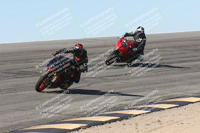 media/Oct-13-2025-Moto Forza (Mon) [[a66d839500]]/4-C Group/Session 2 (Bowl)/